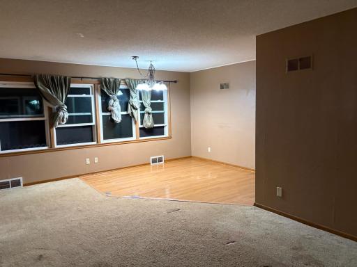 Living to dining room