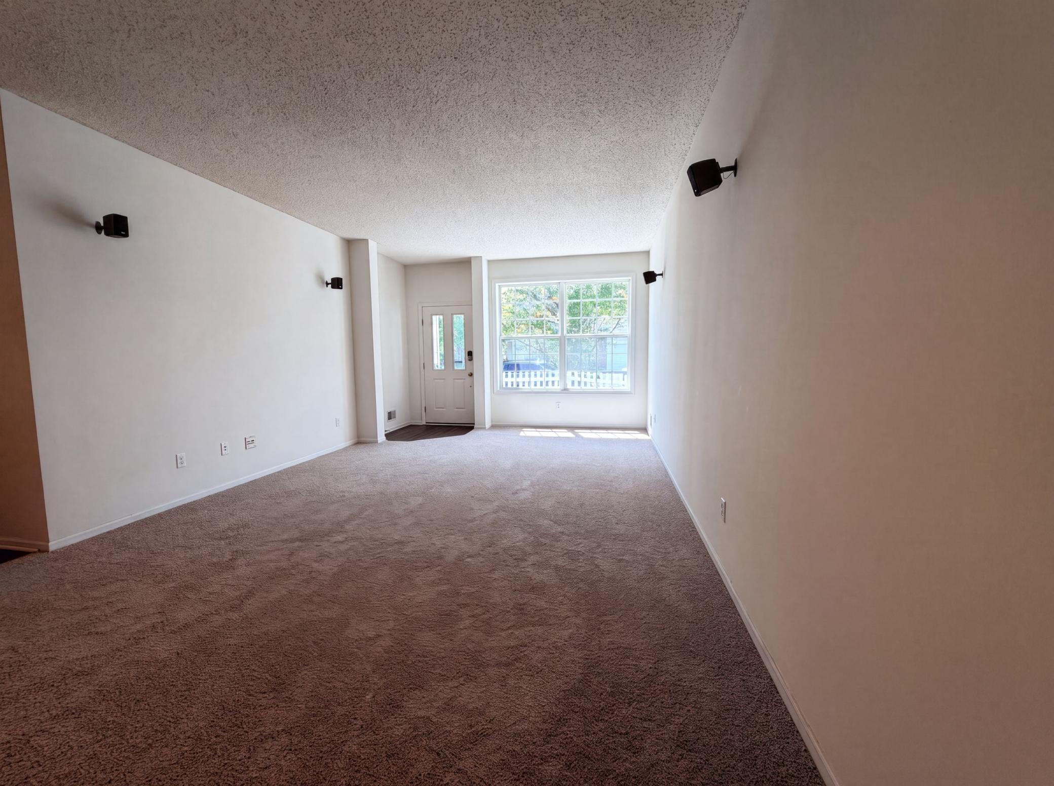 listing_5.jpg