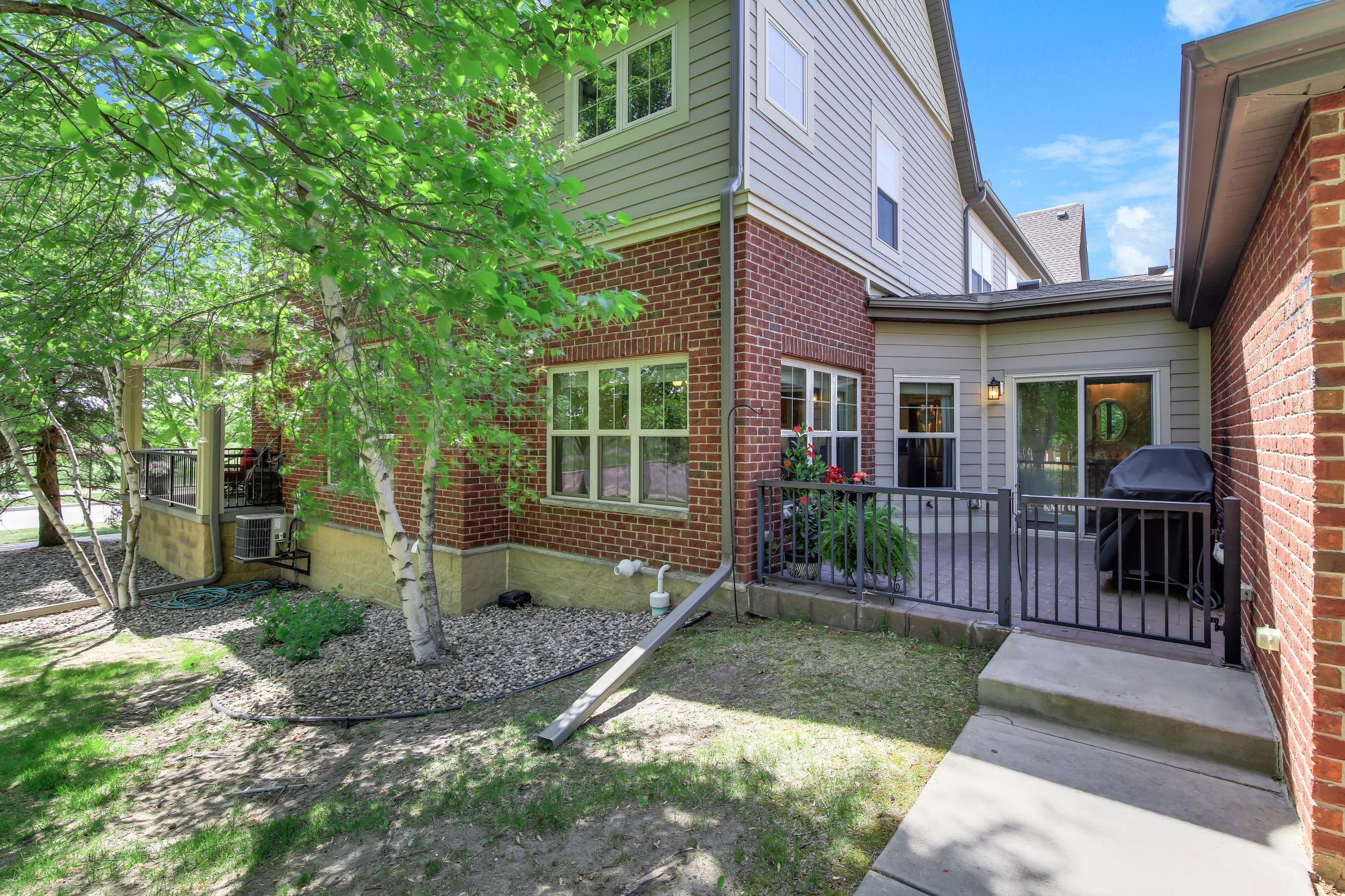 55-print-12250-Lakeview-Dr-N-55.jpg