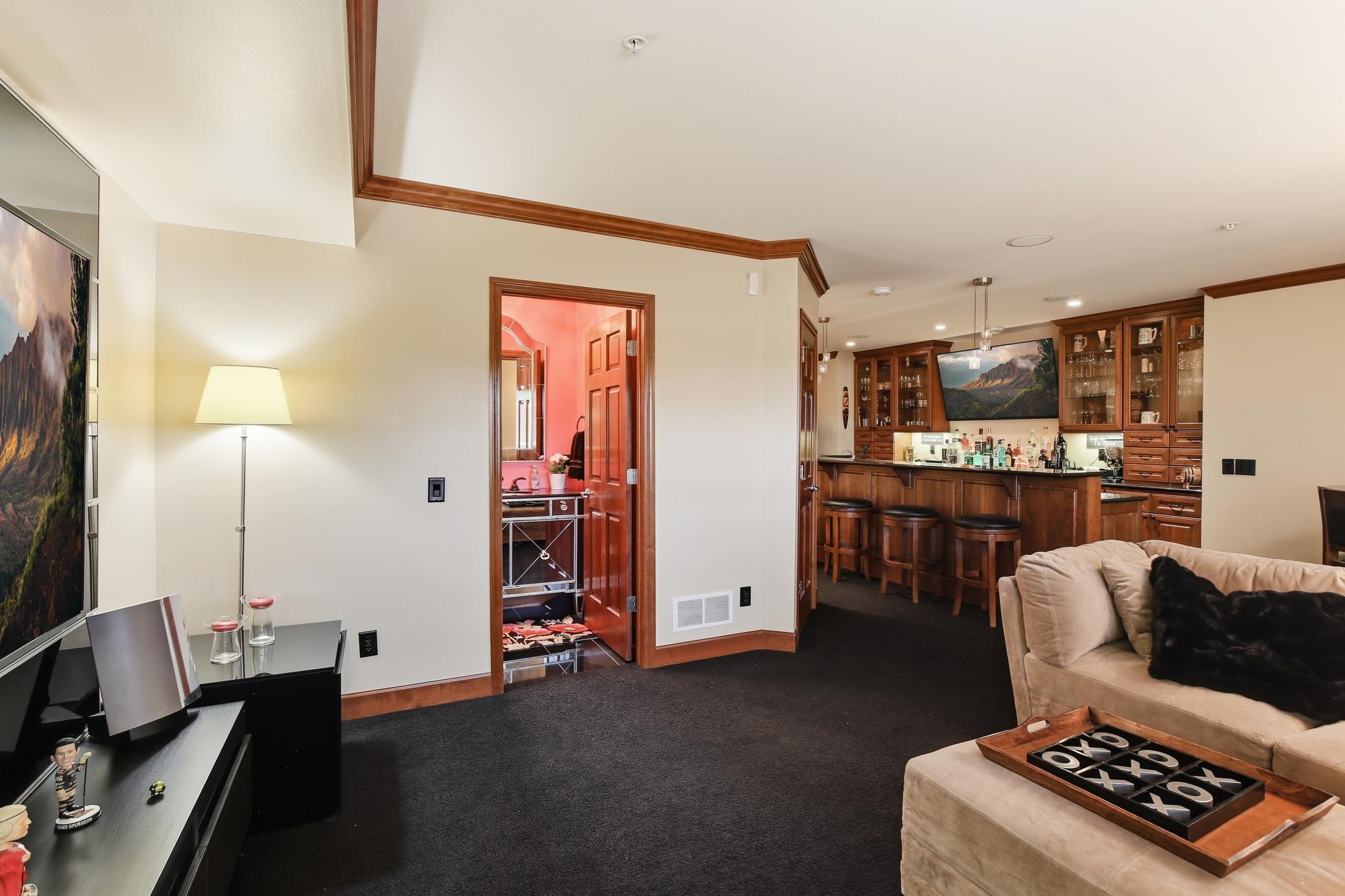43-print-12250-Lakeview-Dr-N-43.jpg