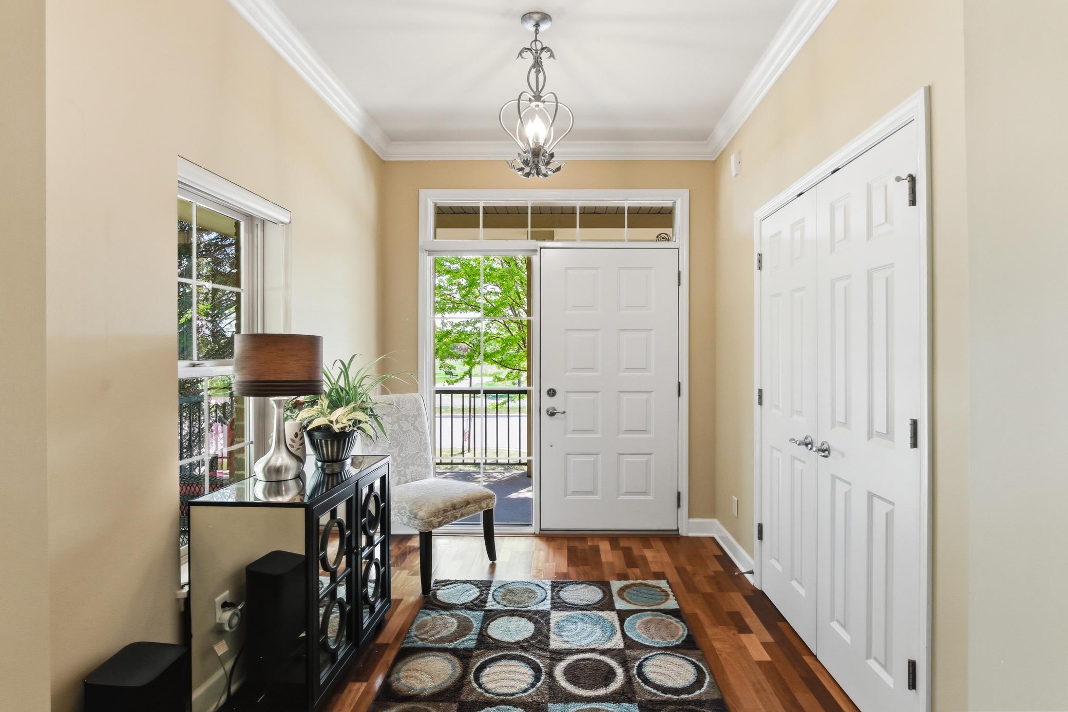 6-print-12250-Lakeview-Dr-N-06.jpg