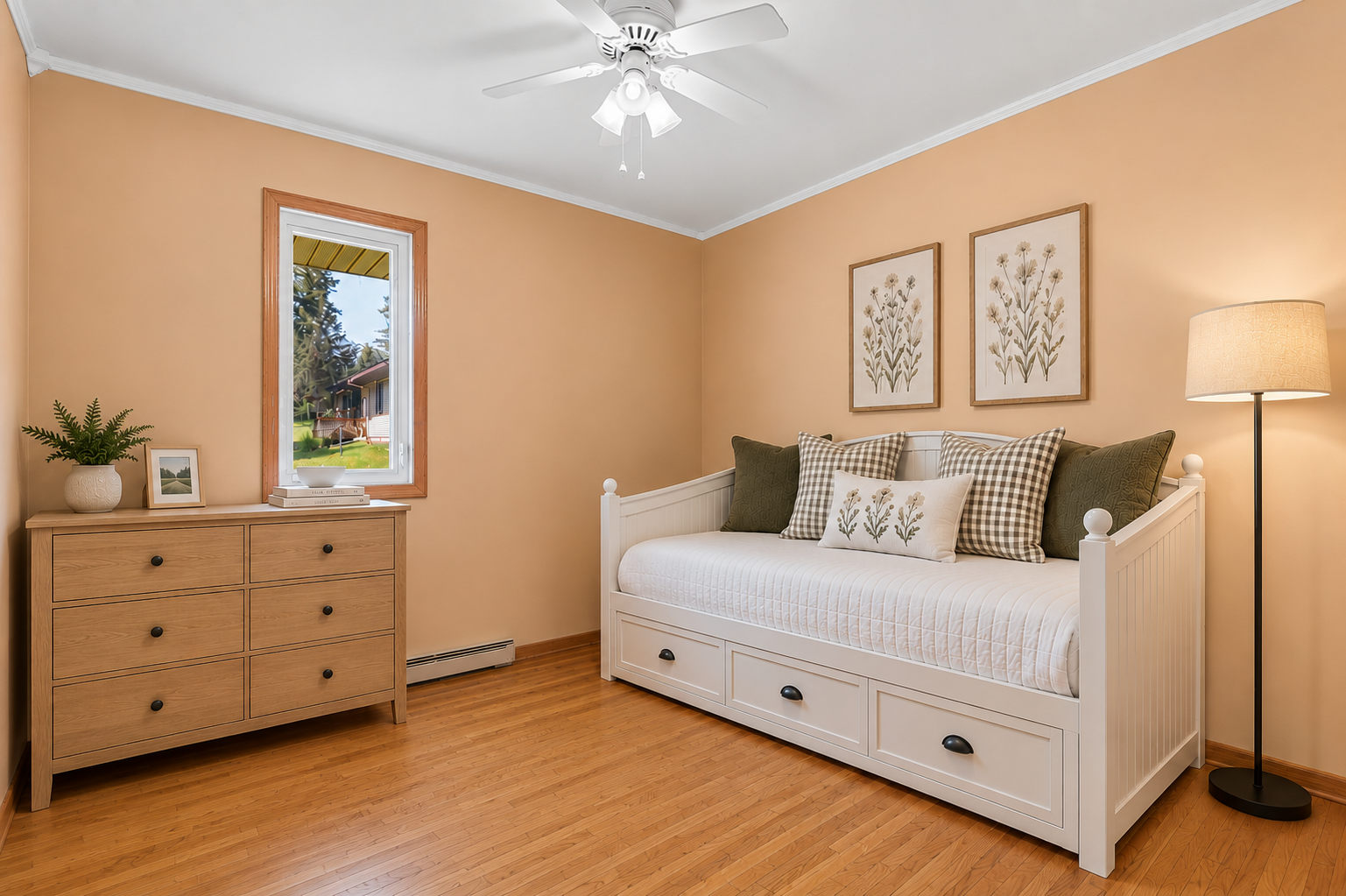 Virtual staged bedroom #3