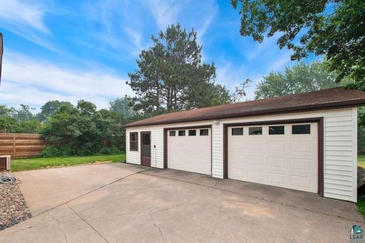 220 E Locust Street, Duluth, MN 55811
