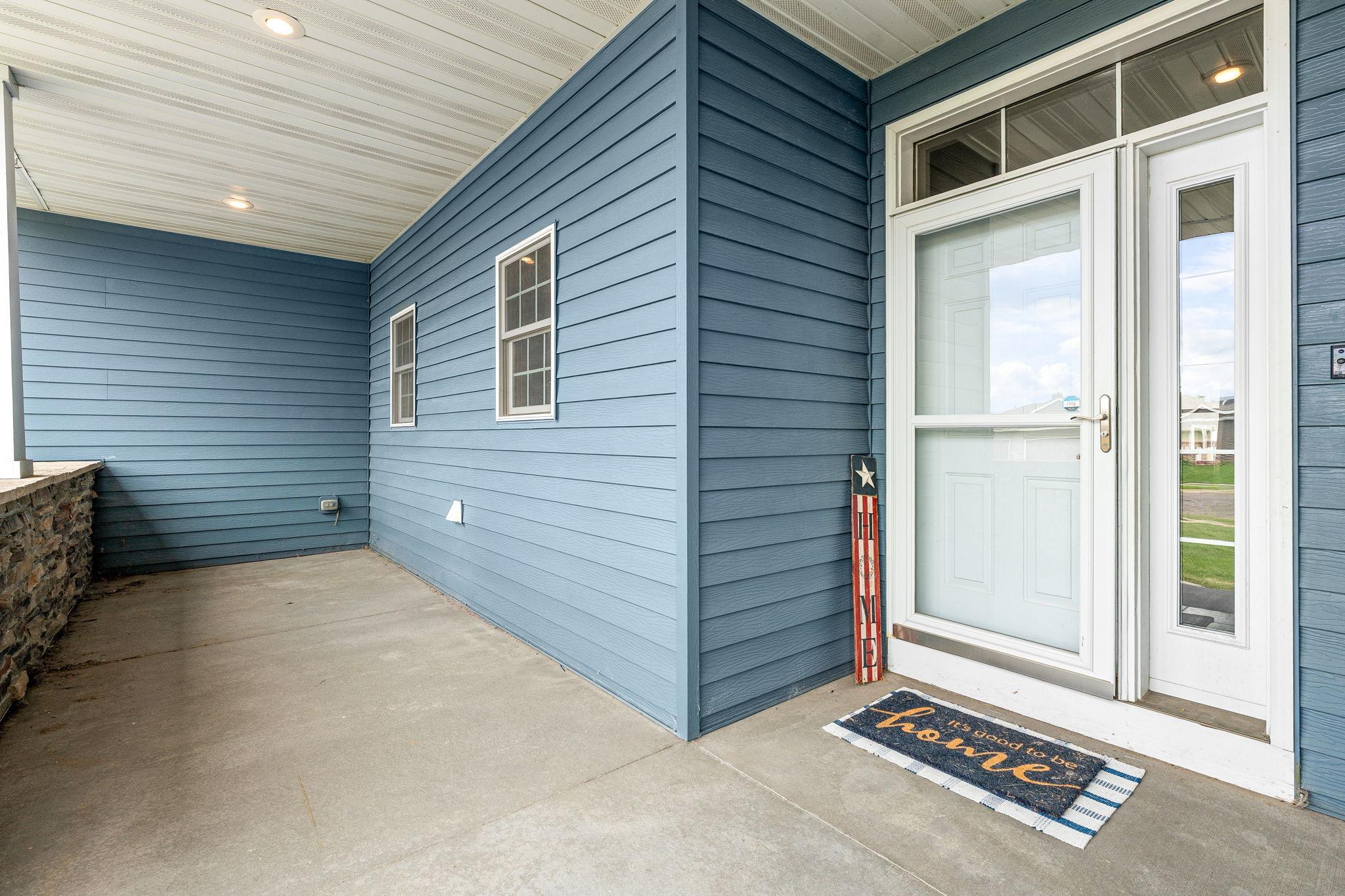 5-web-or-mls-375-hickory-ln-ne.jpg