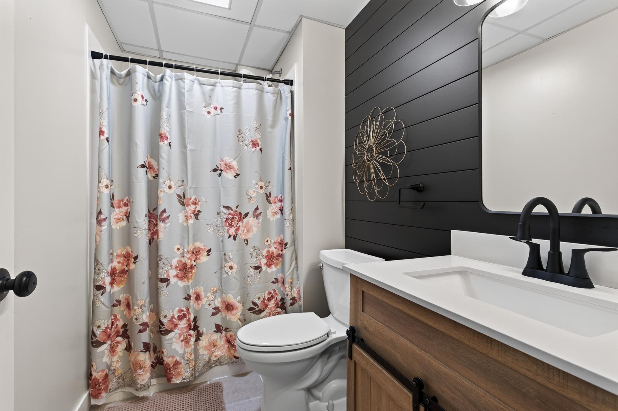 LL-Bathroom