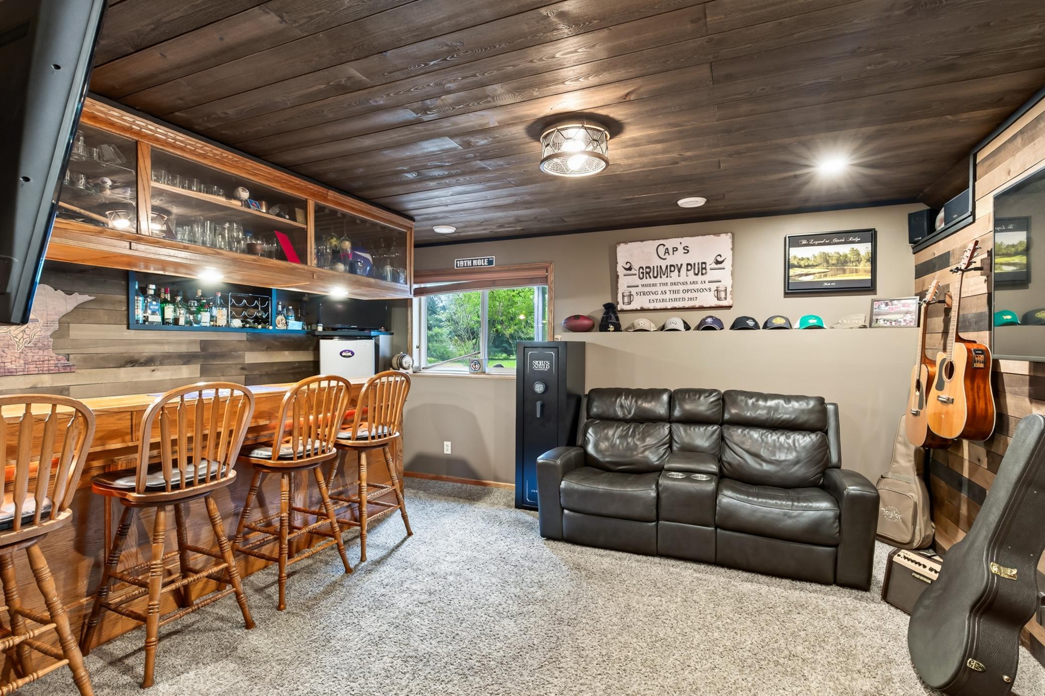 4th level - BAR and SPA!!!