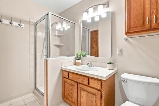 Main level bathroom with soaking jacuzzi tub