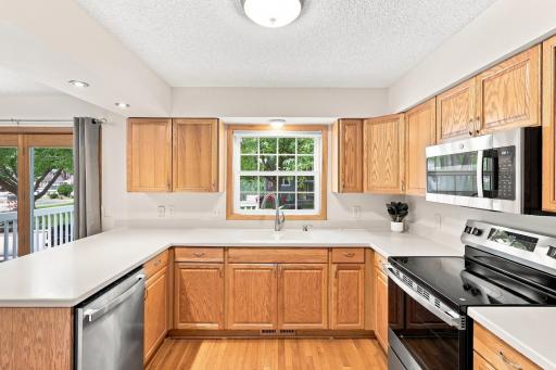 Amazing counter space!