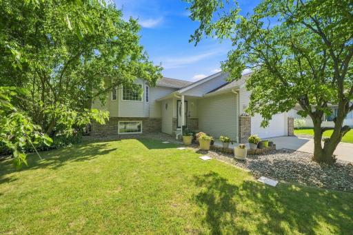 2710 60th Street NW, Rochester, MN 55901