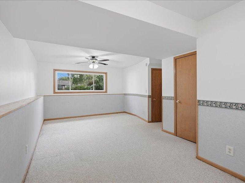 12-Bedroom 3.jpg