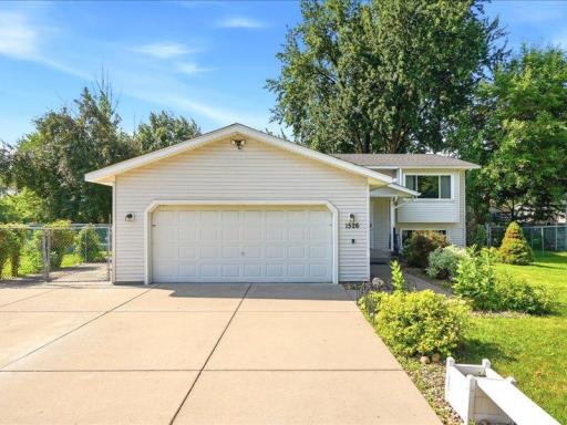 Photo for 1526 Sherren Avenue E, Maplewood, MN 55109 - listing #7113623 1526 Sherren Avenue E, Maplewood, MN 55109