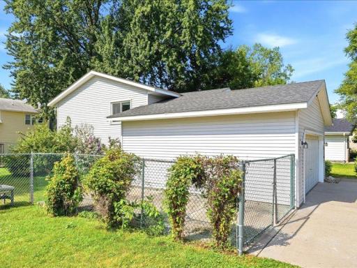 20-Front of Home.jpg