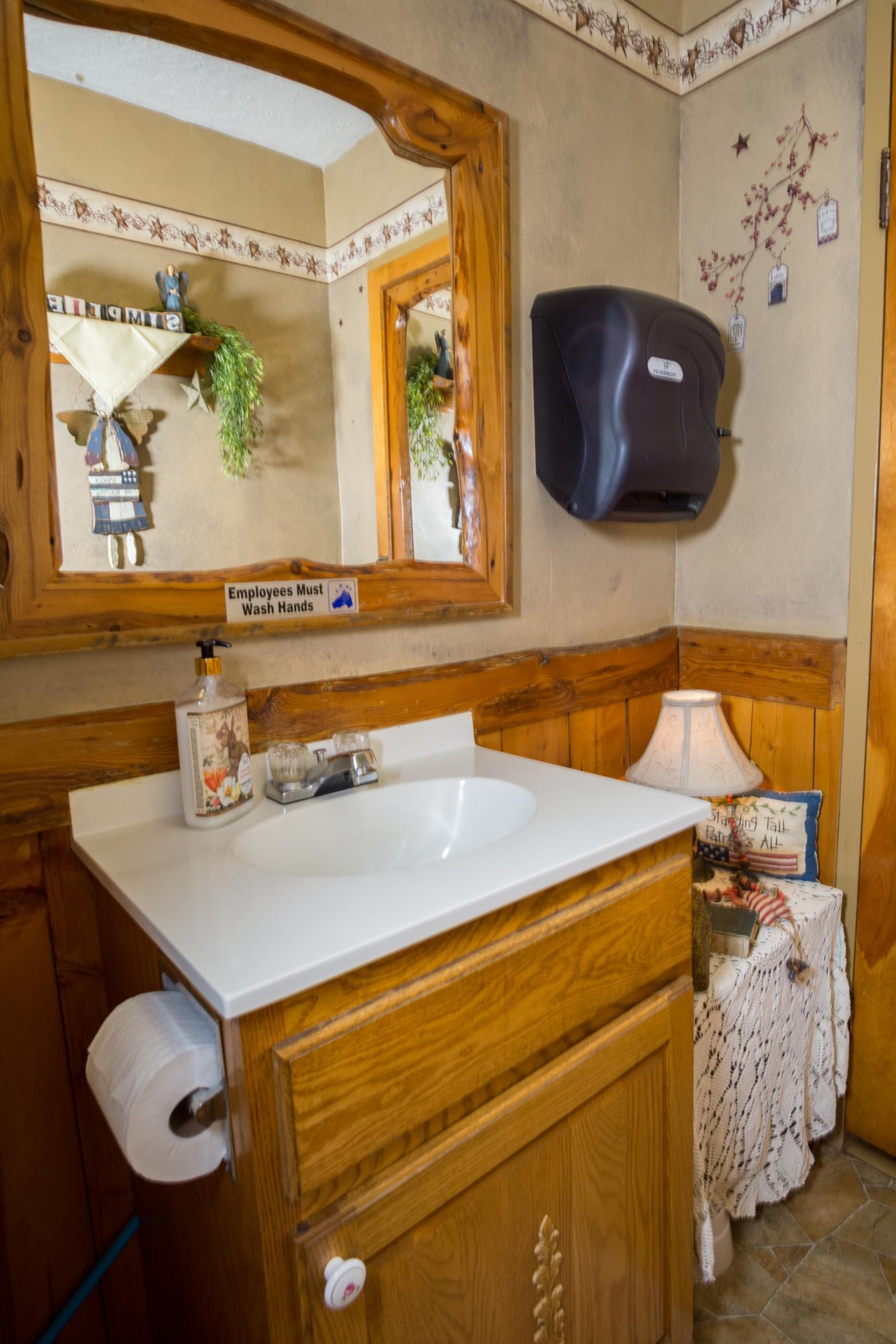 39-Restaurant Women's Restroom.jpg