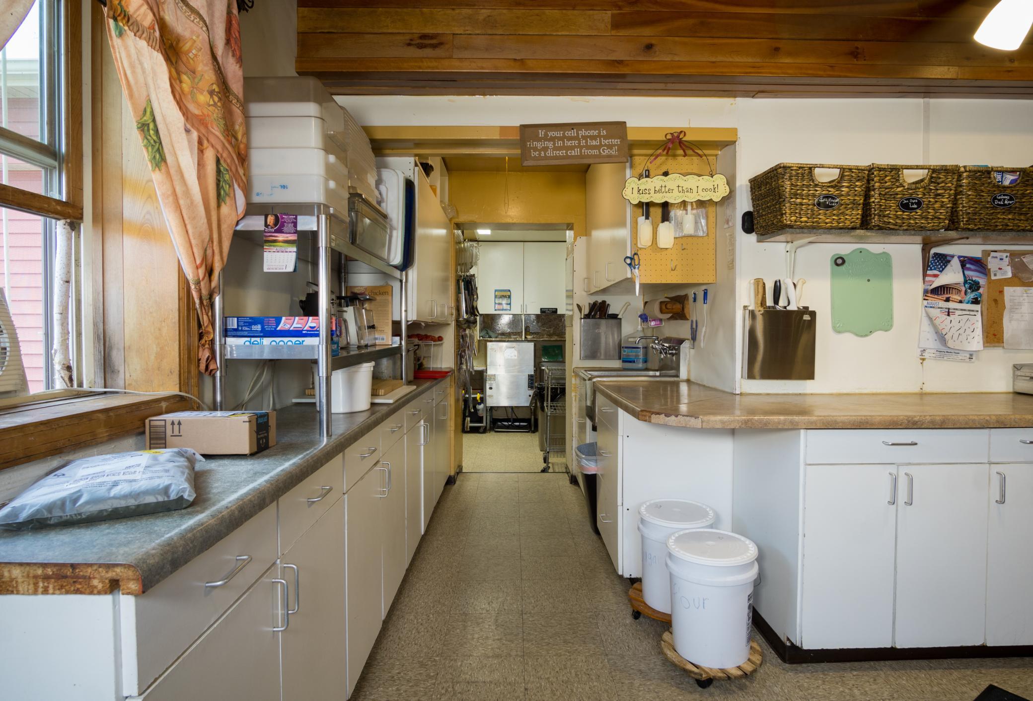 30-Restaurant Backroom.jpg