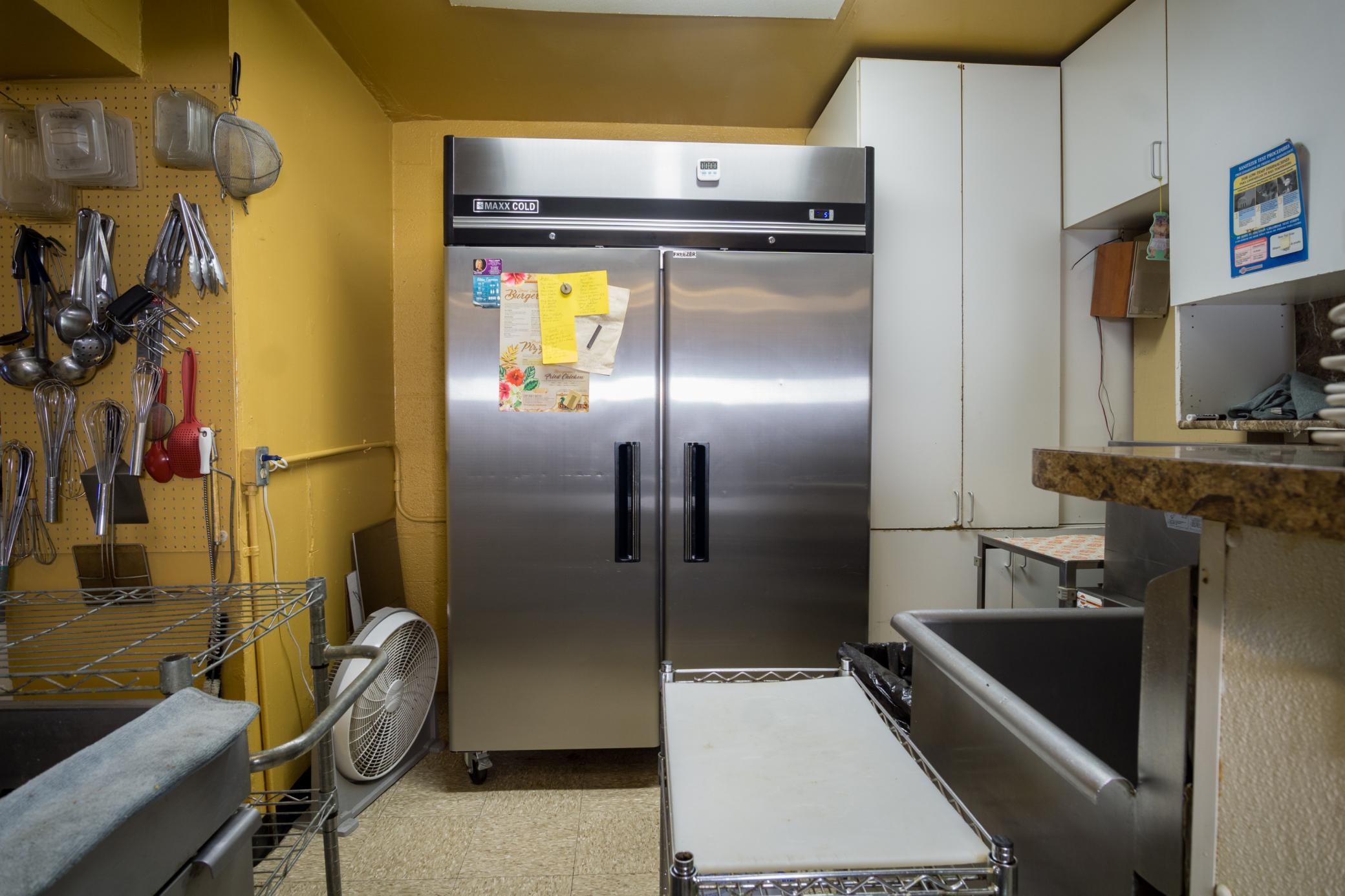 22-Restaurant Main Kitchen.jpg