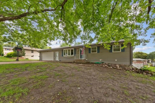 1401 Summer Lane, Faribault, MN 55021
