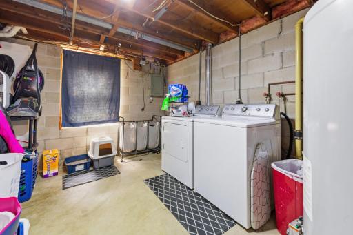 1401 Summer Lane, Faribault, MN 55021