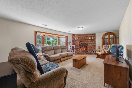 1401 Summer Lane, Faribault, MN 55021