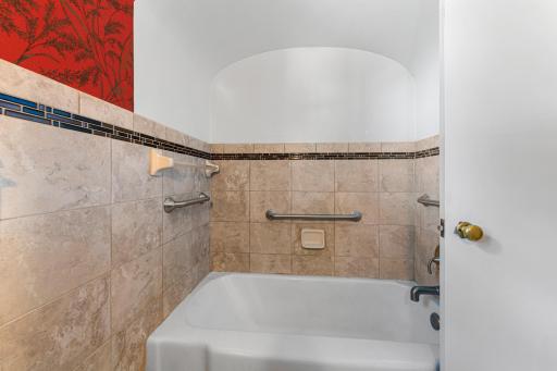 114 14th Street NE, Rochester, MN 55906