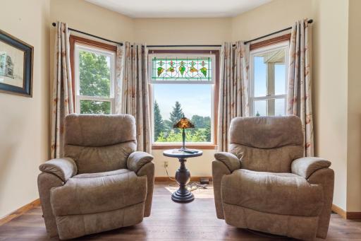 6321 County 11 Boulevard, Kenyon, MN 55946