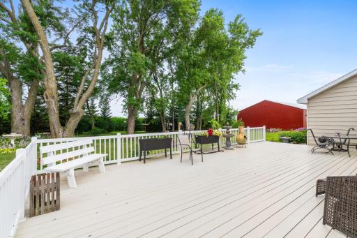 6321 County 11 Boulevard, Kenyon, MN 55946