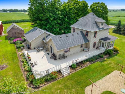 6321 County 11 Boulevard, Kenyon, MN 55946