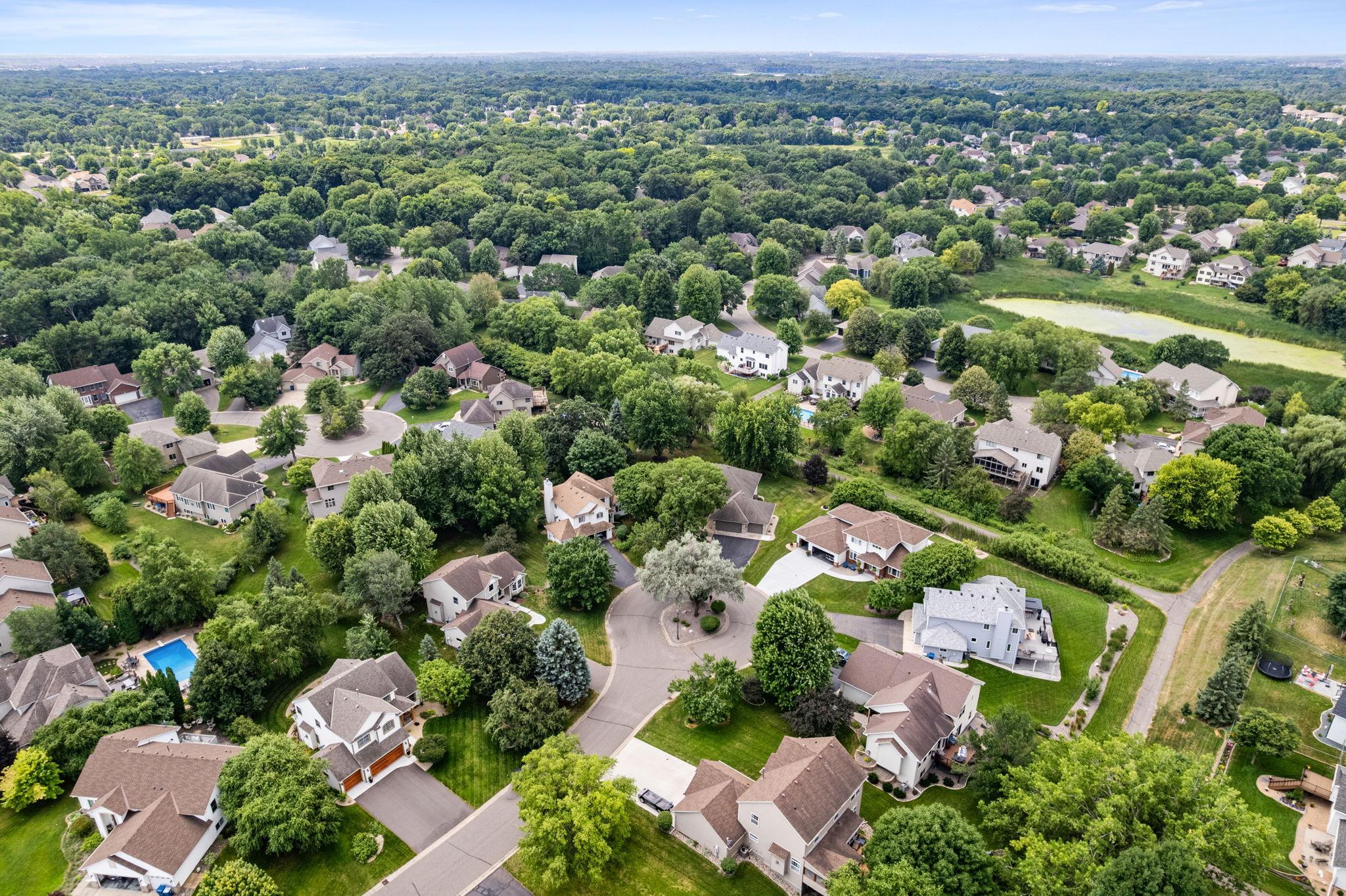 Walking distance to all of Elm Creek Park Reserve with endless walking paths!