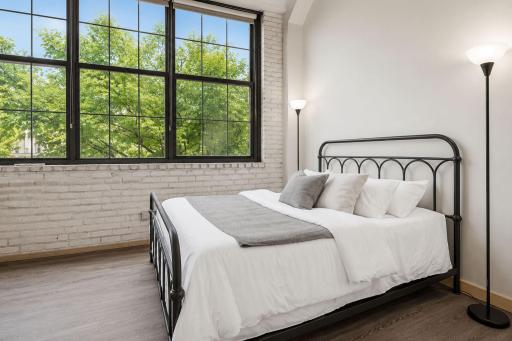 1901 E Hennepin Avenue, 104, Minneapolis, MN 55413