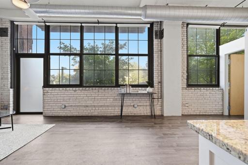 1901 E Hennepin Avenue, 104, Minneapolis, MN 55413
