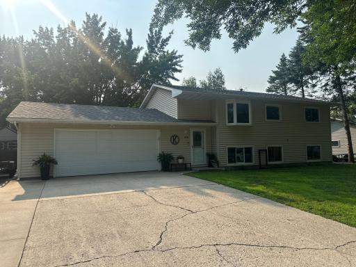 1835 Bayview Drive, Albert Lea, MN 56007