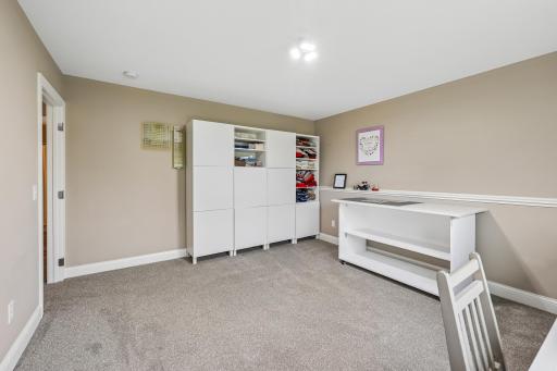 17301 Eastwood Avenue, Lakeville, MN 55044