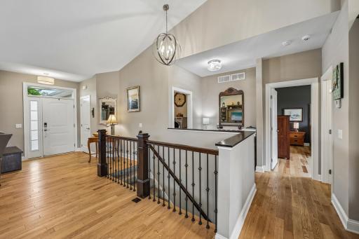 17301 Eastwood Avenue, Lakeville, MN 55044