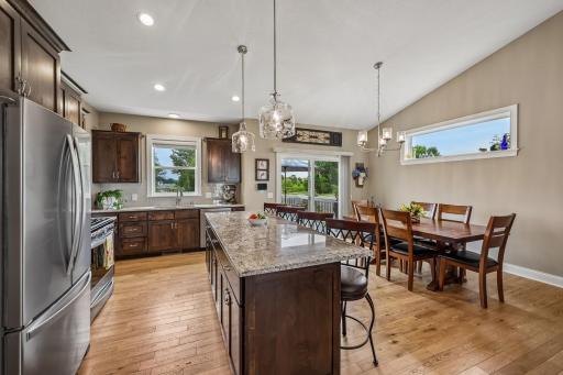17301 Eastwood Avenue, Lakeville, MN 55044