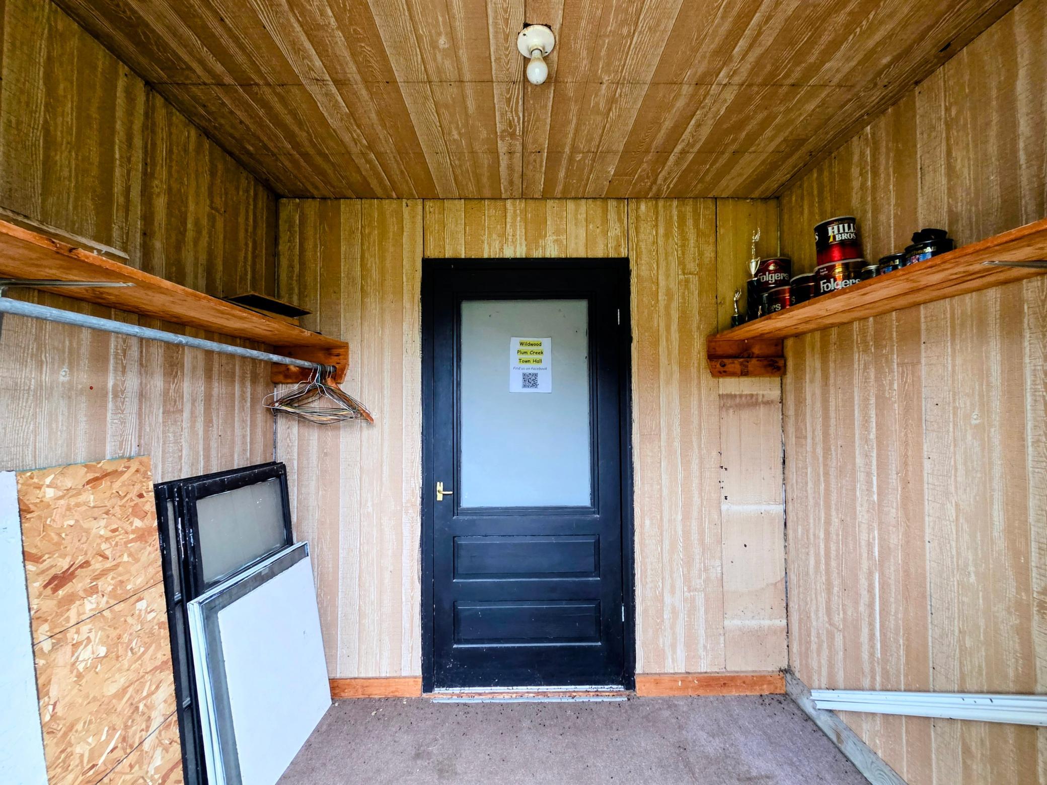 Mud room.jpg