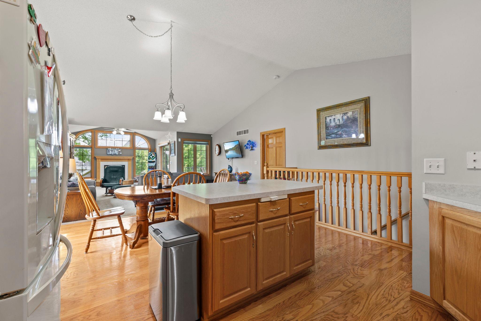 Photo 32