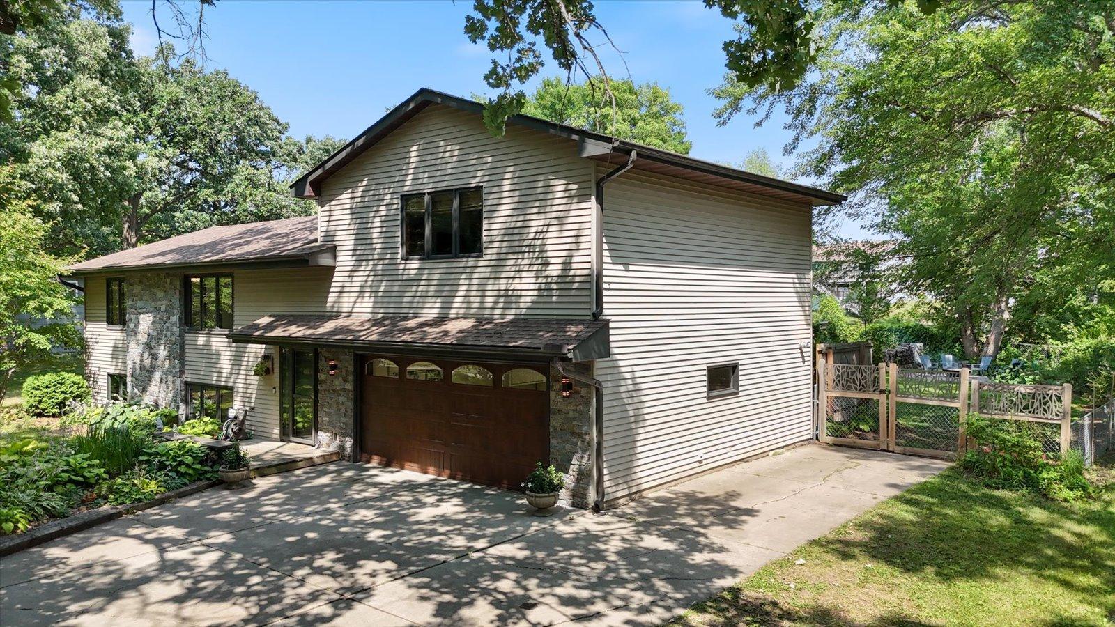Attached 2 car garage, heated & insulated!