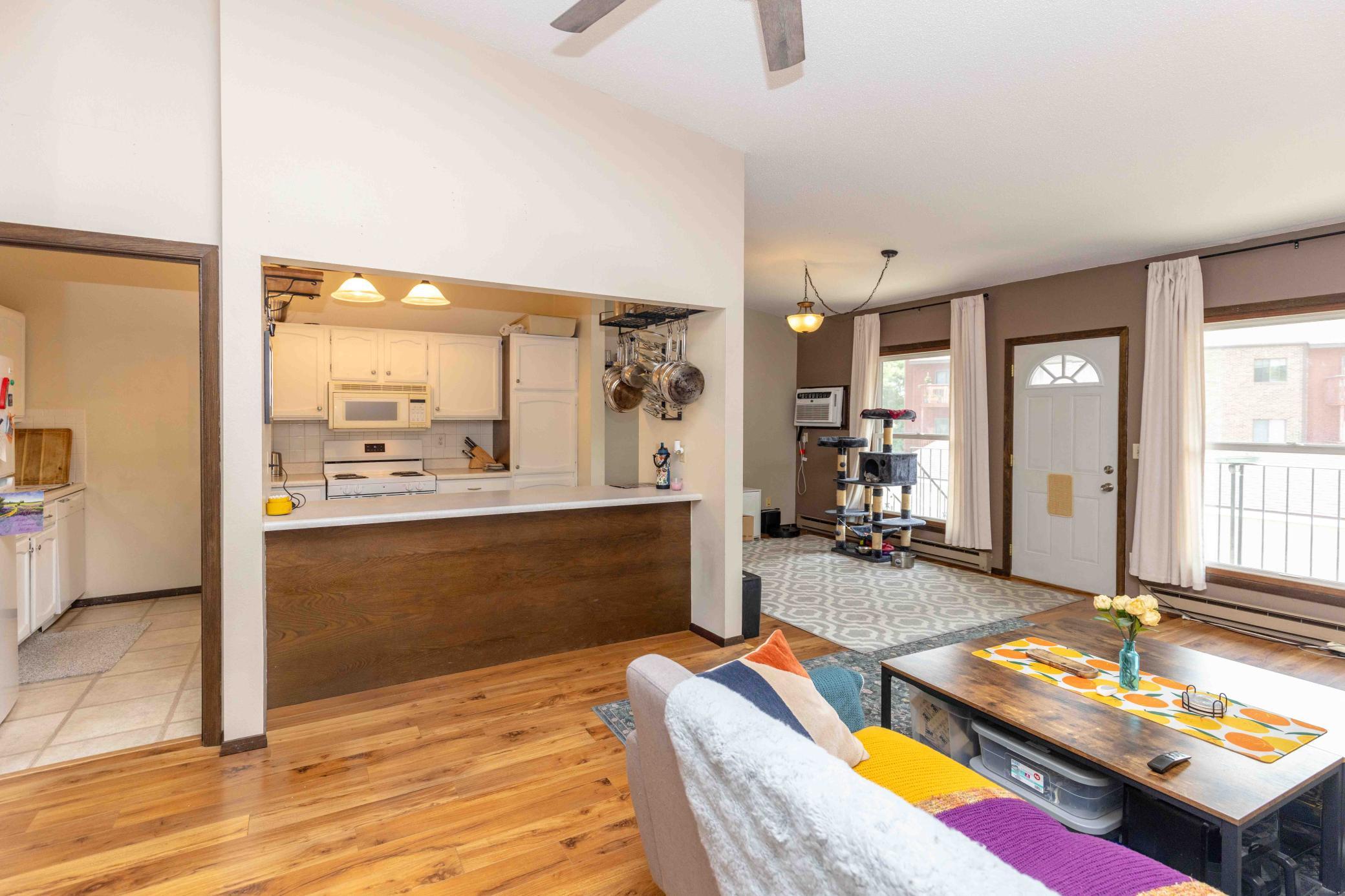 2629 Arrowhead Rd S Fargo MLS-8.jpg