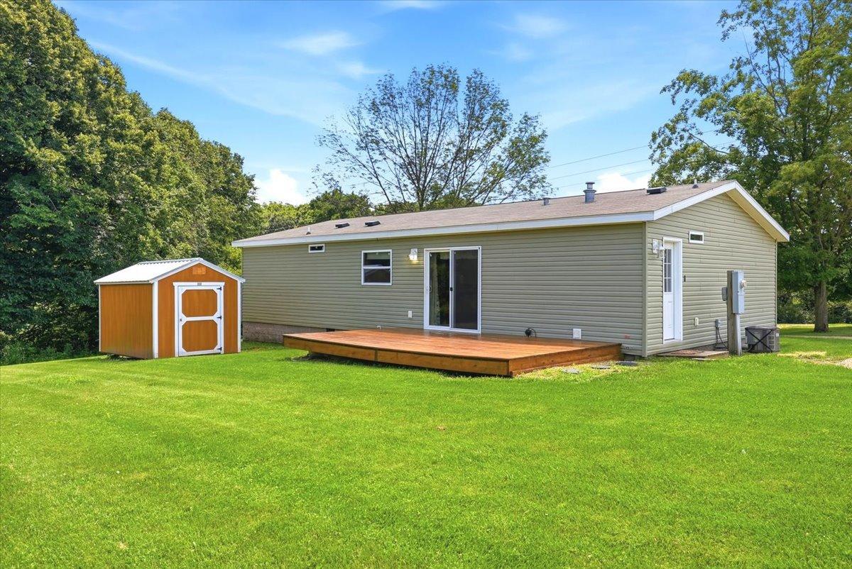 21-Back of Home.jpg