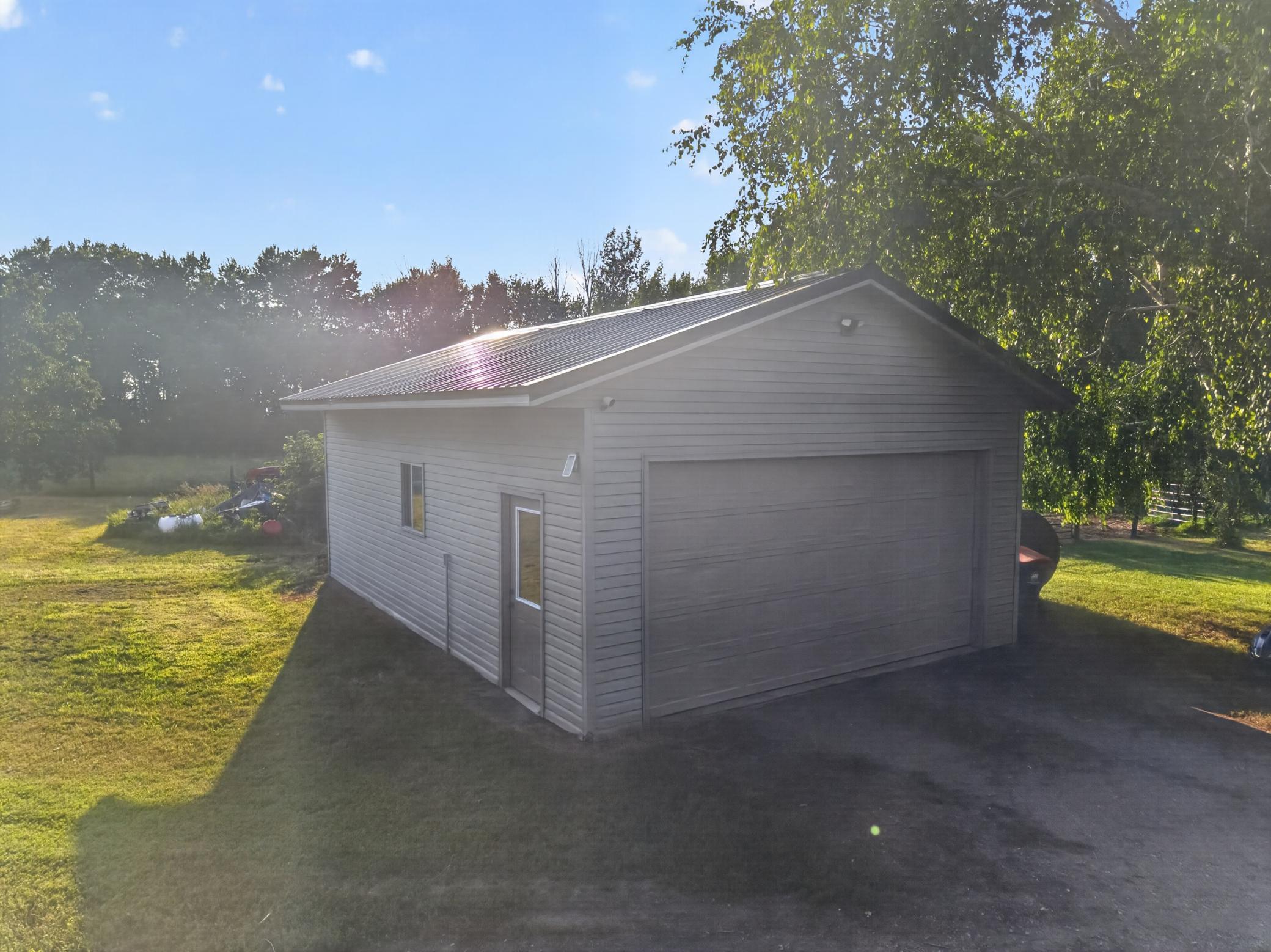 20x30 heated 2-stall garage