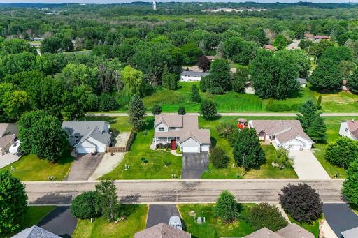 1414 Sunbird Lane, Faribault, MN 55021
