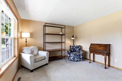 1414 Sunbird Lane, Faribault, MN 55021