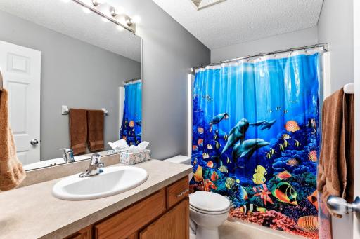 1414 Sunbird Lane, Faribault, MN 55021