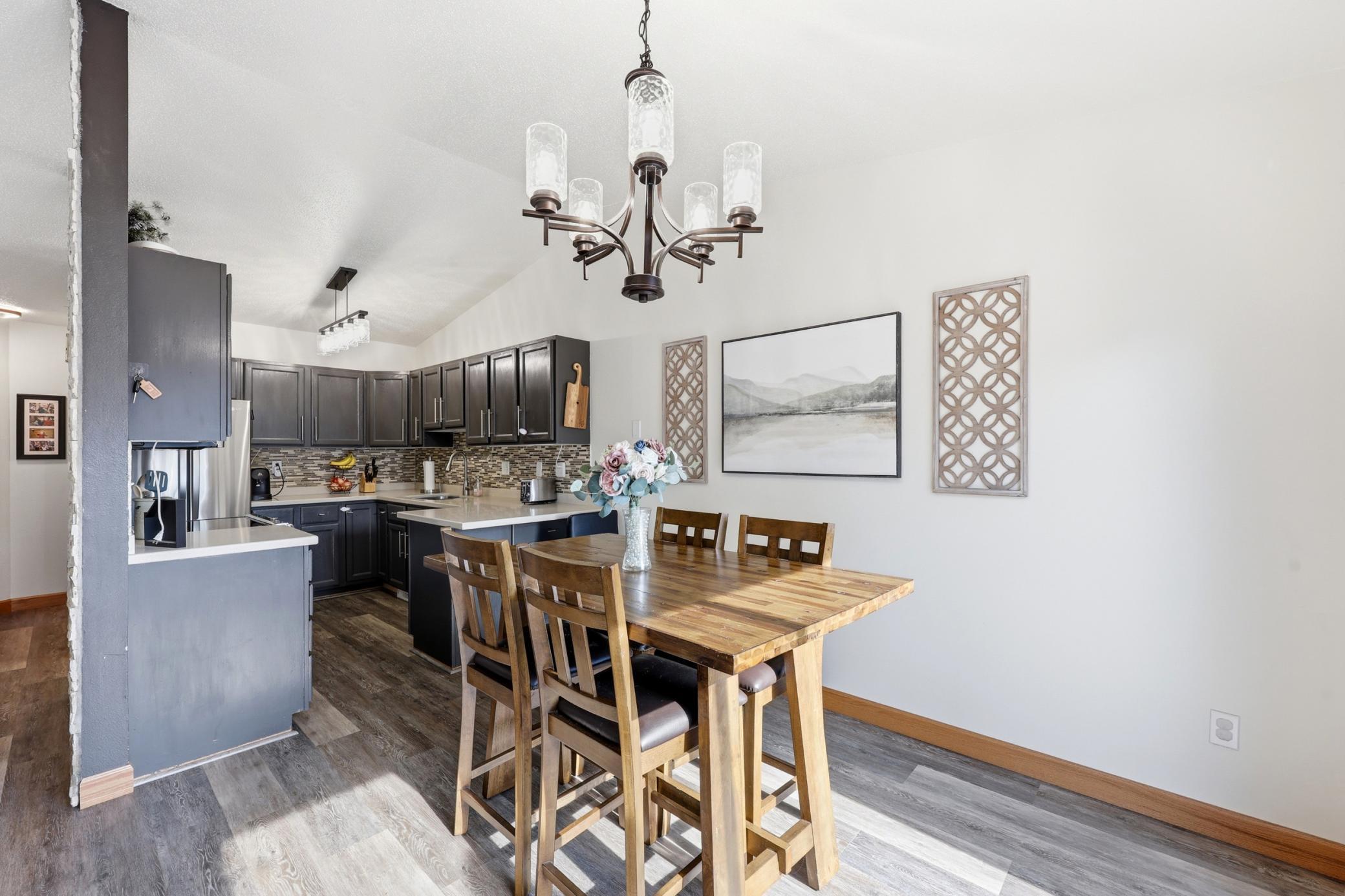 Dining to Kitchen.jpg