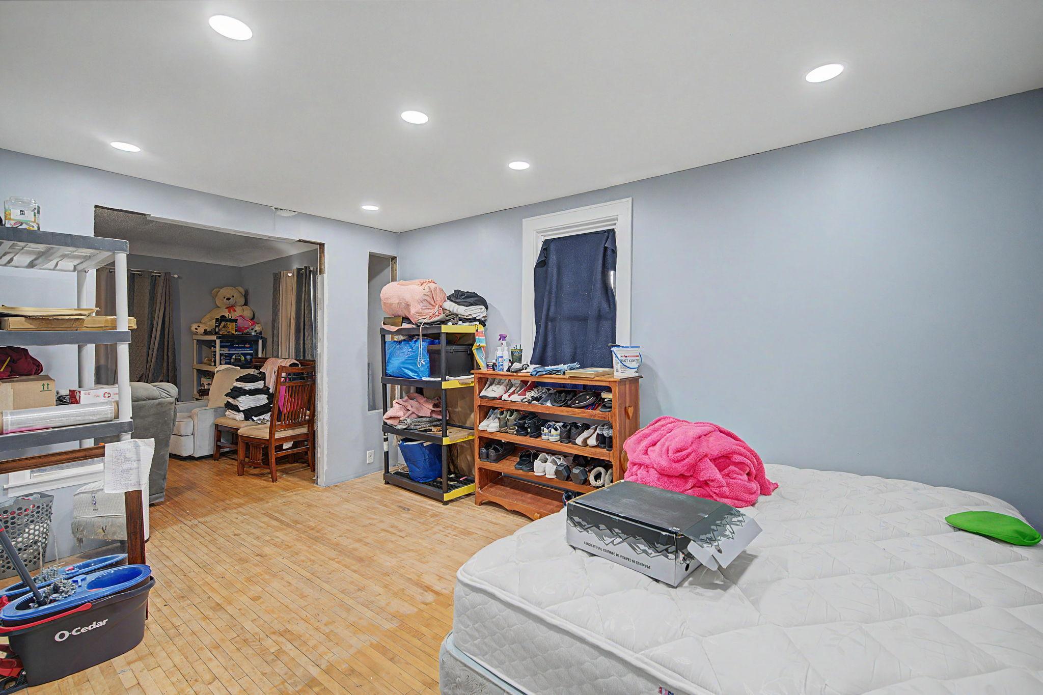 1625_Polk_Street_Northeast_07_print.jpg
