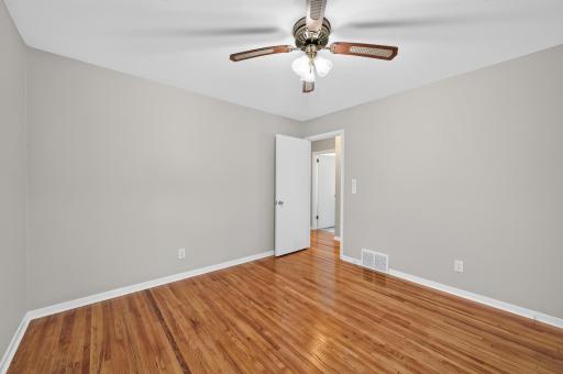 6941 Idaho Avenue N, Brooklyn Park, MN 55428
