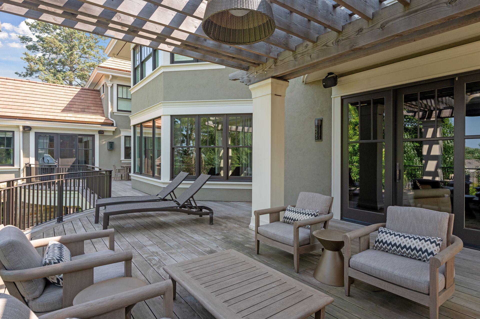 Dine al fresco out on the back balcony located off the kitchen area