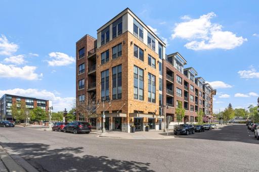 Photo for 4525 Park Commons Drive, 521, Saint Louis Park, MN 55416 - listing #7113823 4525 Park Commons Drive TOP FLOOR unit fully updated