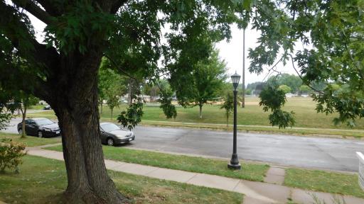 1940 Hoyt Avenue E, Saint Paul, MN 55119