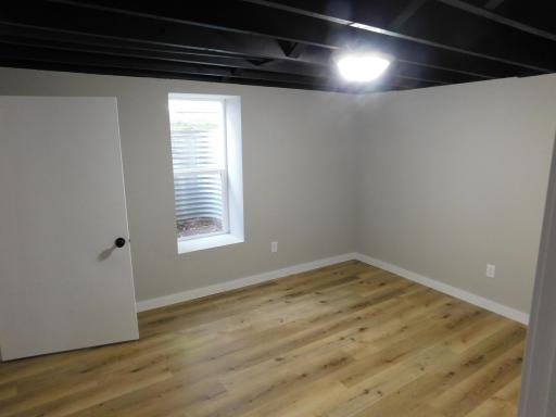 1940 Hoyt Avenue E, Saint Paul, MN 55119
