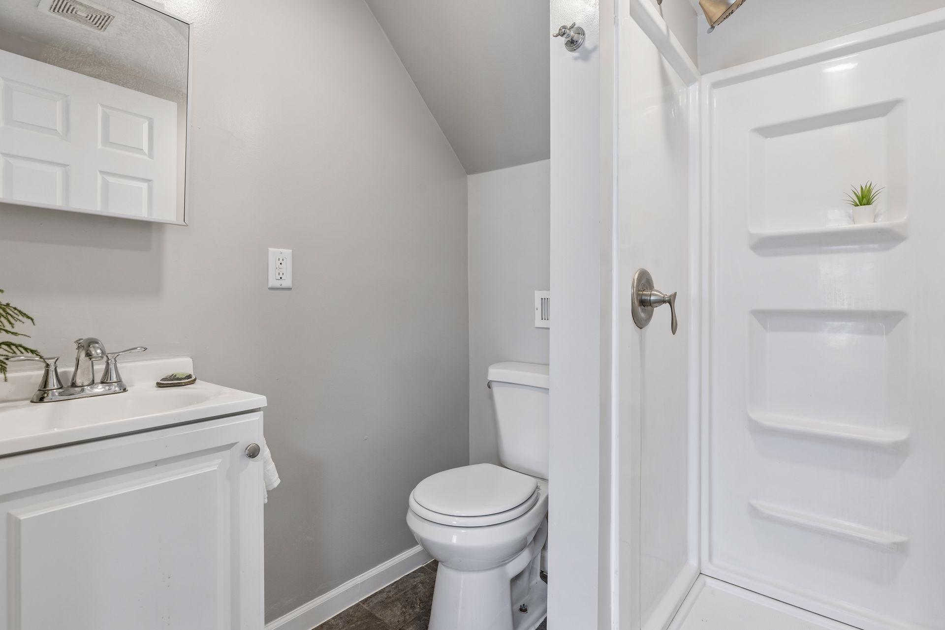 Main level bathroom
